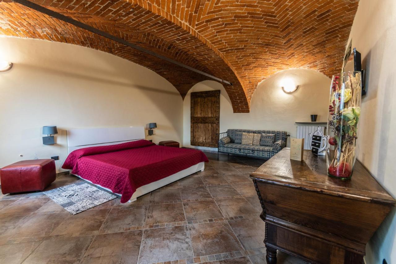 Certe Notti Langhe Bed & Breakfast Casa Furno Exterior photo